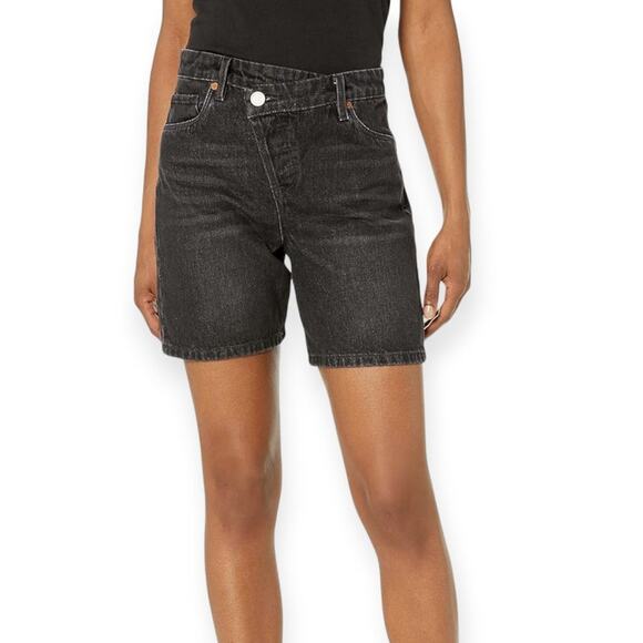 NWT Blank NYC High Rise Overlap Fly Jean Shorts SIZE 27 Black Denim NEW - Picture 1 of 12